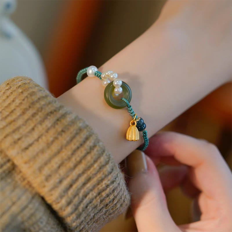 Hetian Jade Peace Buckle Serenity Bracelet for Luck