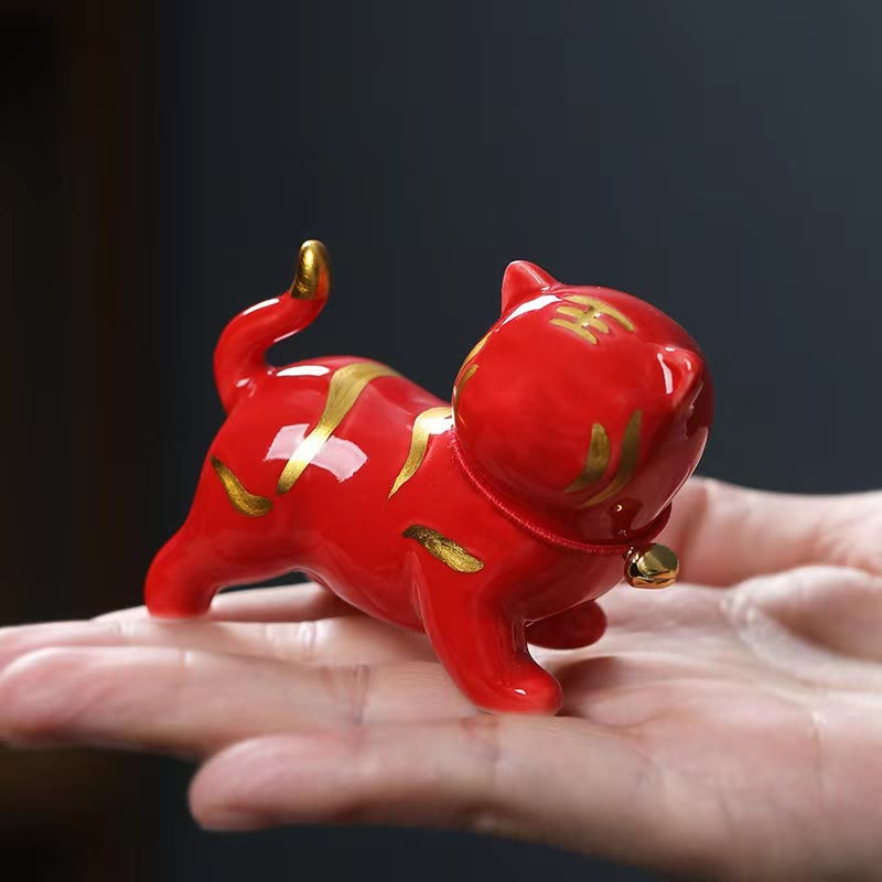 6.8cm Mini Ceramic Tiger Tea Pet Figurine for Spiritual Decor