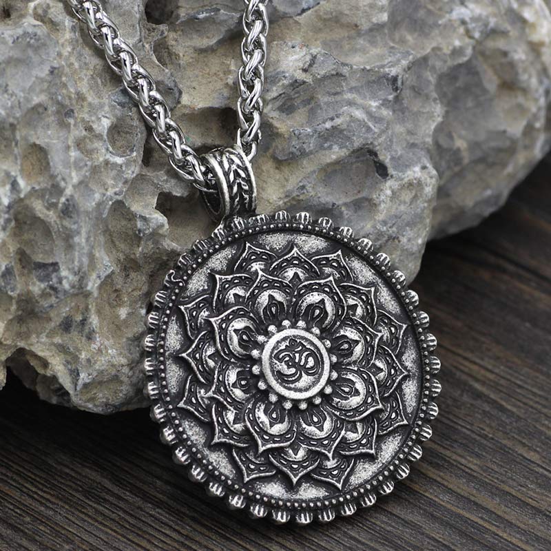 Unisex Electroplated Om Mani Padme Hum Necklace with Lotus Pattern