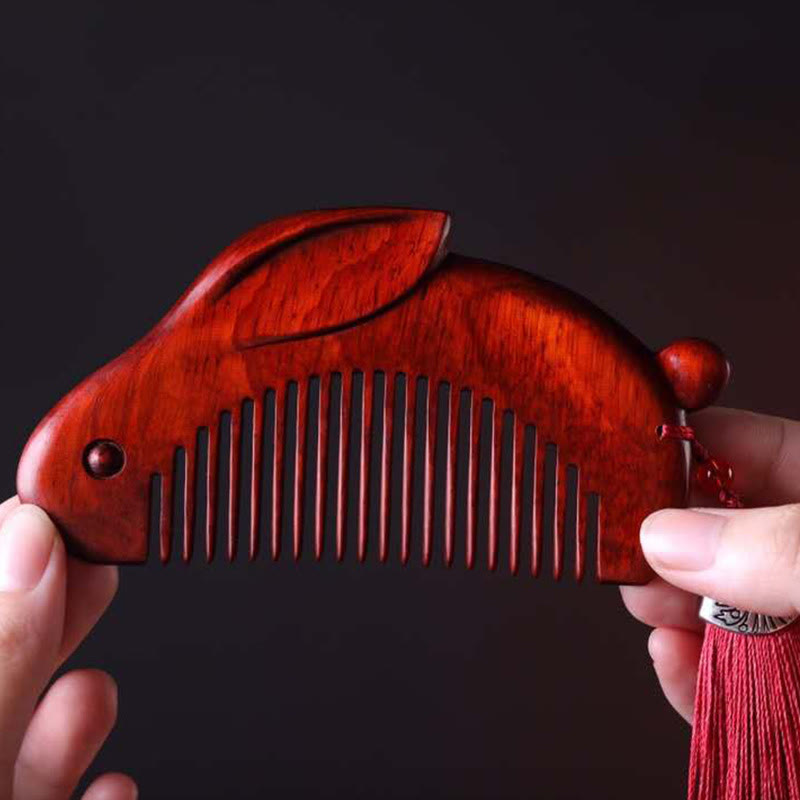 Small Leaf Red Sandalwood Sooth Comb with Cute Bunny Gift Box