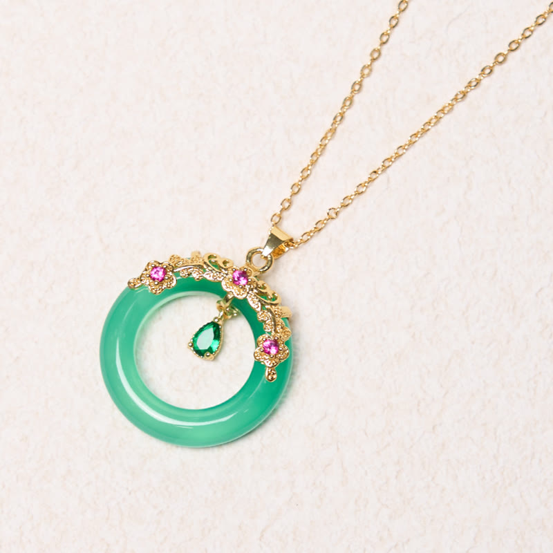 Green Chalcedony Peace Buckle Strength Necklace