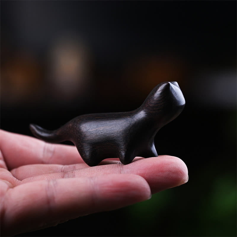 7.3cm Green Sandalwood Lucky Cat Figurine Positive Energy Statue