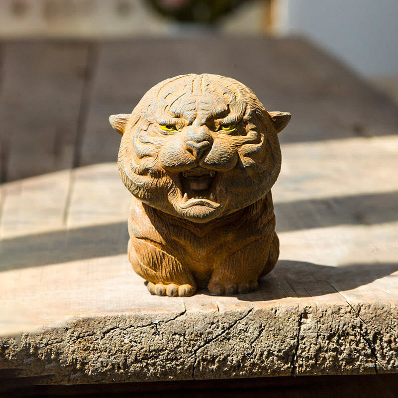 7.5cm Mini Roaring Tiger Iron Powder Resin Statue