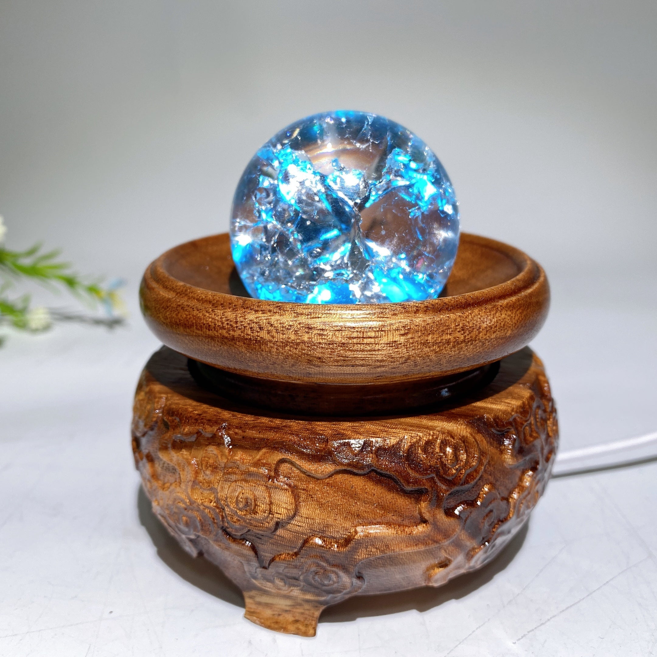 7-9cm Rotatable Wooden Crystal Lamp Stand Light Therapy