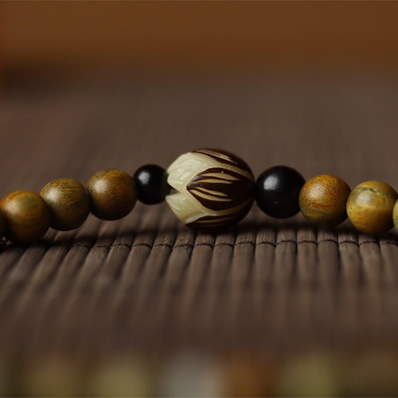 Green Sandalwood Lotus Soothing Double Wrap Bracelet
