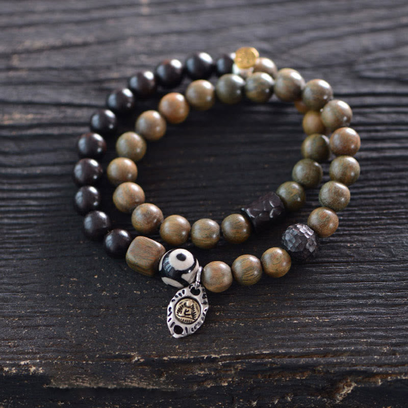 8mm Tibetan Ebony & Green Sandalwood Spiritual Bracelet