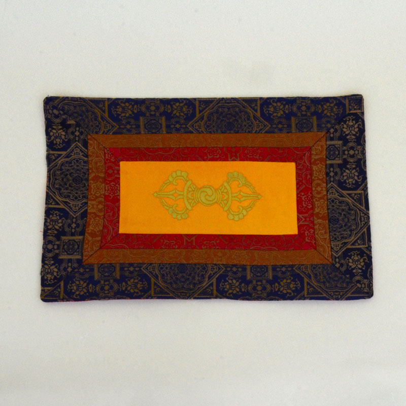 Prayer Altar Mat with Vajra Symbol 40x28cm for Meditation