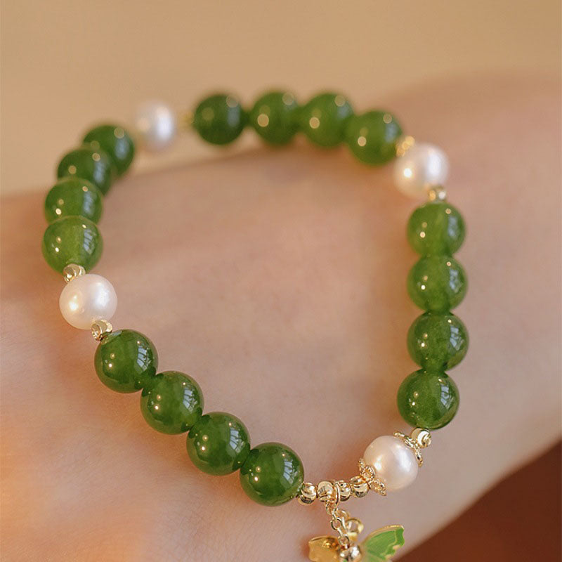 8mm Green Chalcedony Pearl Strength Bracelet