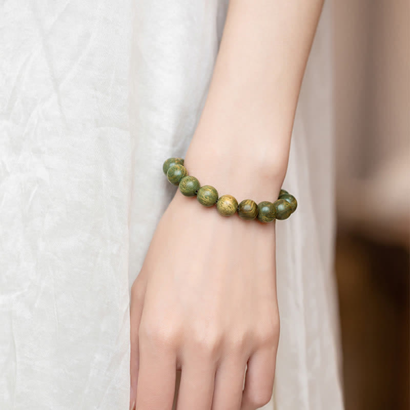 8mm Green Sandalwood Soothing Peace Bracelet