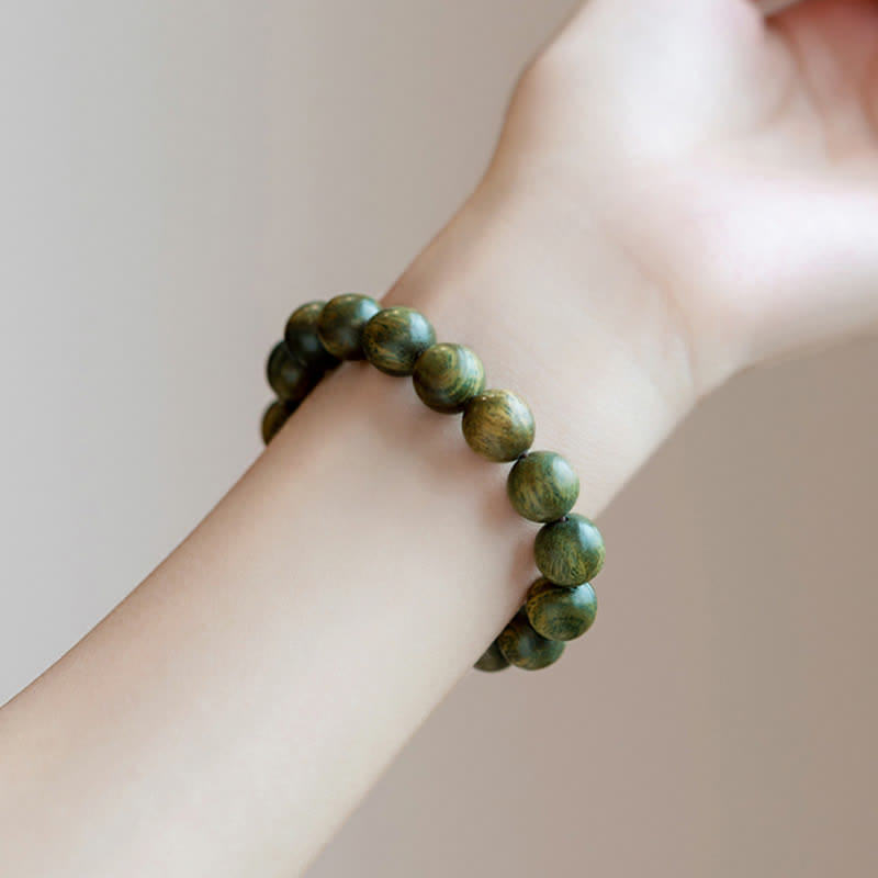 8mm Green Sandalwood Soothing Peace Bracelet