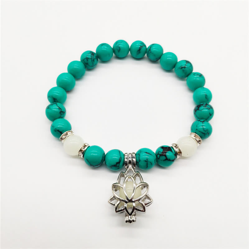 8mm Turquoise Glowstone Protection Bracelet for Meditation