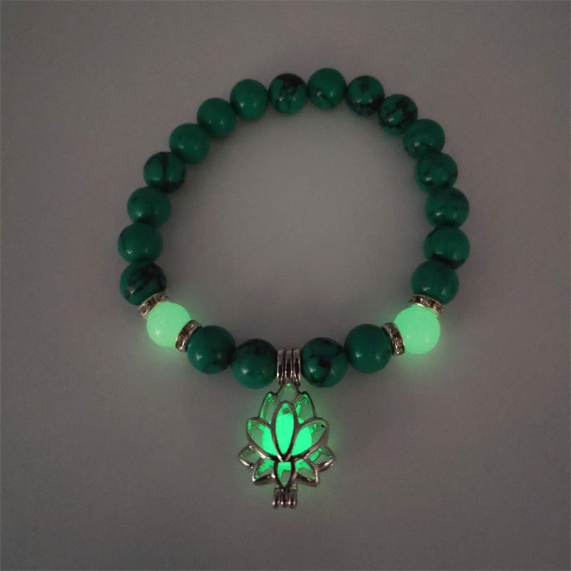 8mm Turquoise Glowstone Protection Bracelet for Meditation
