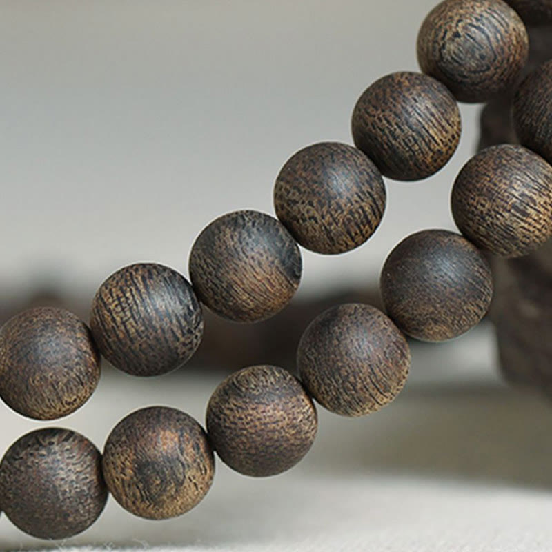 8mm White Qinan Agarwood Wood Mala Bracelet for Peace & Strength
