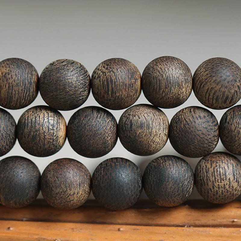 8mm White Qinan Agarwood Wood Mala Bracelet for Peace & Strength