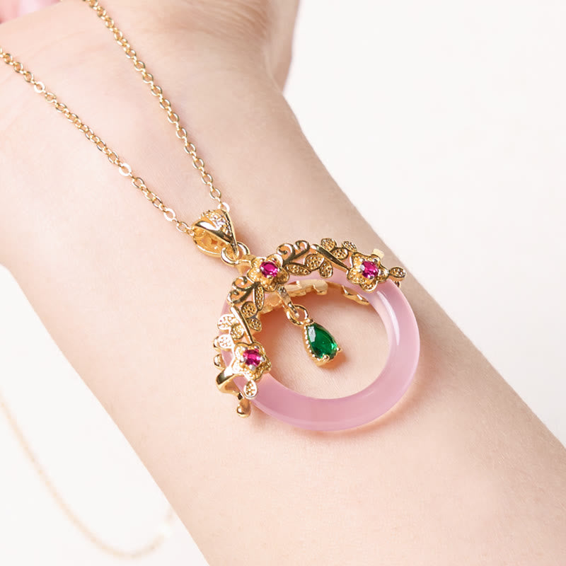 Green Chalcedony Peace Buckle Strength Necklace