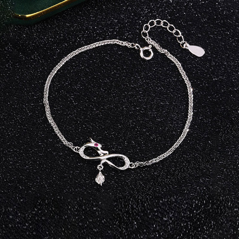 999 Sterling Silver Dragon Bracelet with Zircon Endless Knot Charm