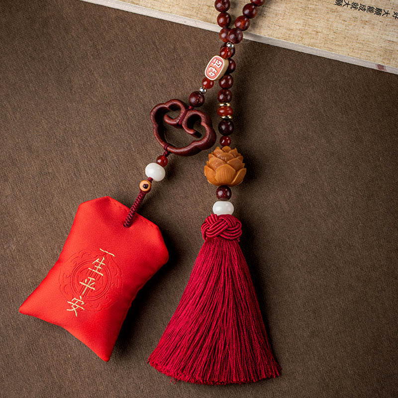 Tibetan Red Sandalwood Lotus Sachet Car Hanging Decoration