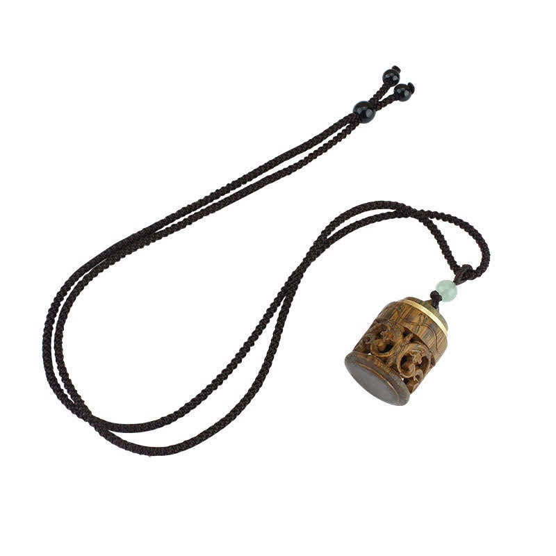 Om Mani Padme Hum Green Sandalwood Necklace for Soothing Peace