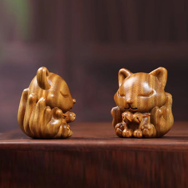 Mini Nine Tailed Fox Zen Blessing Decoration