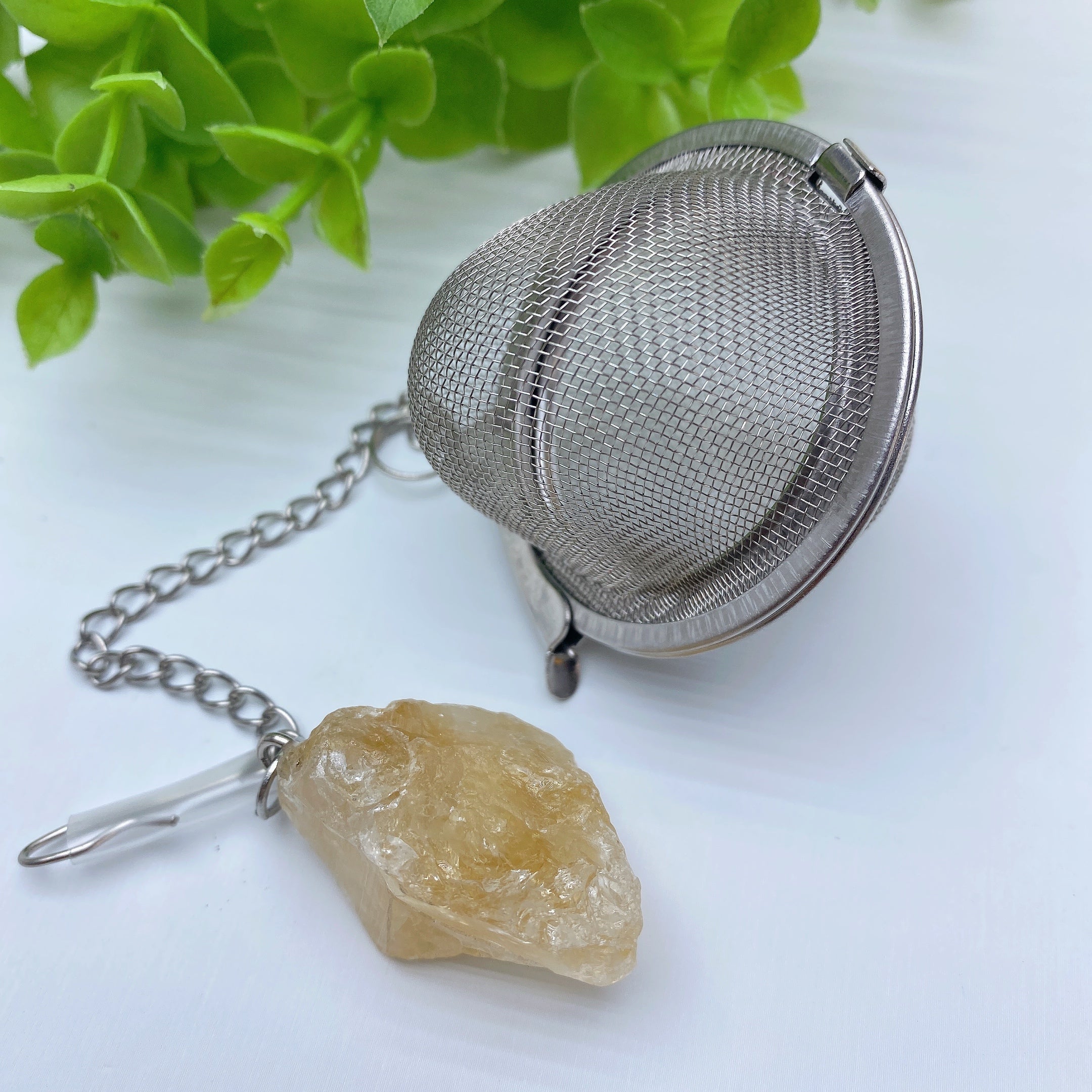 7-Inch Crystal Tea Strainer with Raw Stone Decor for Healing