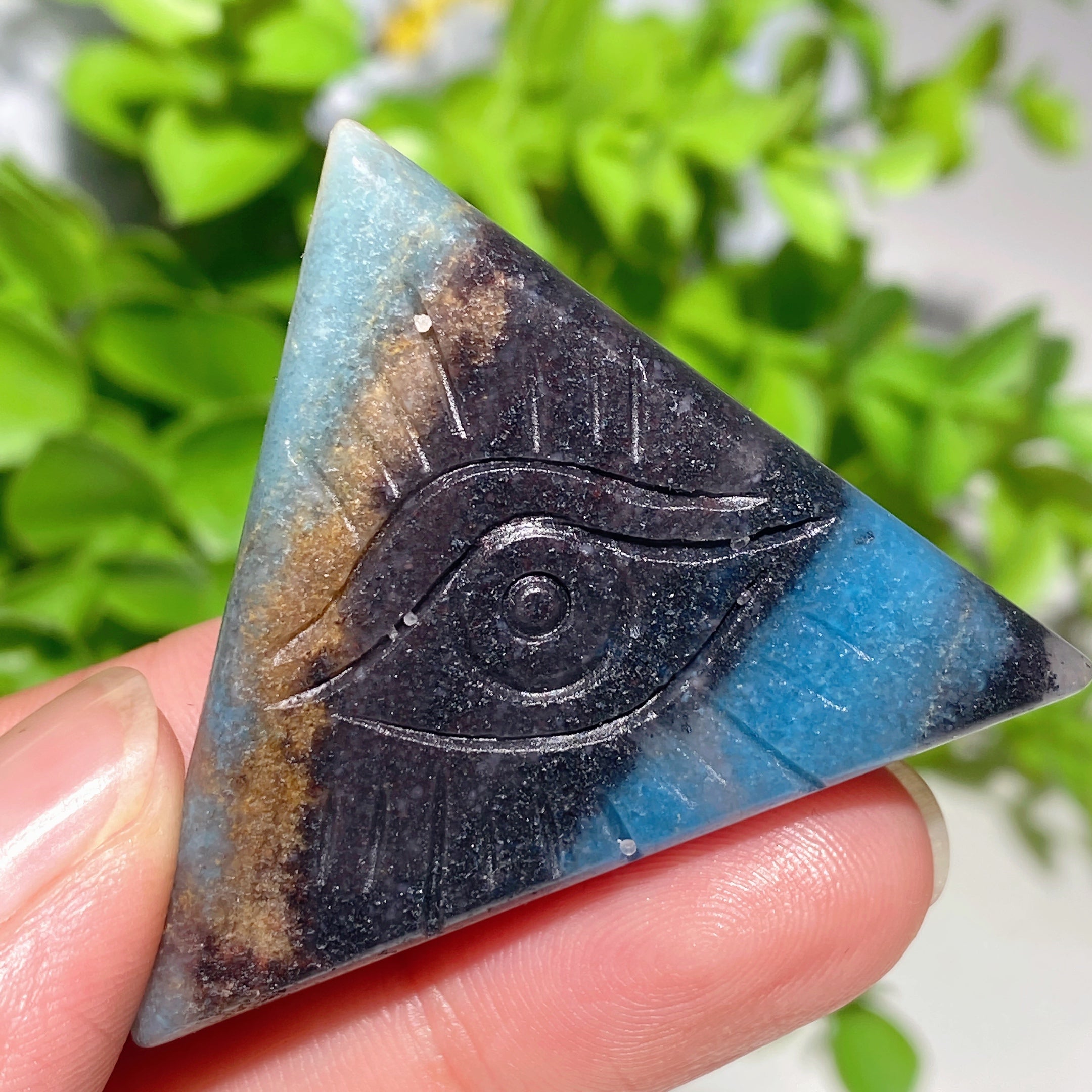 1.5-1.9 inch Trolleite Eye of Horus Crystal Carving