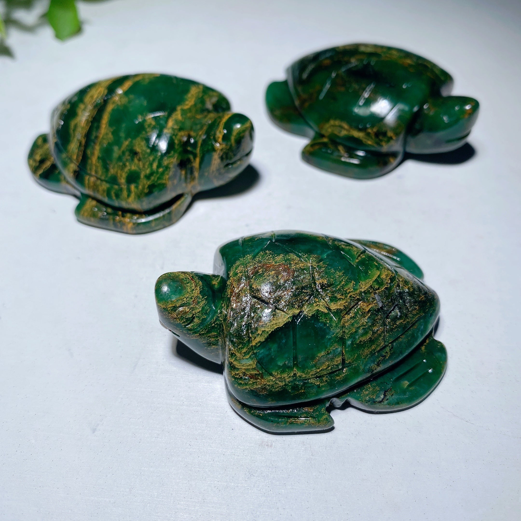2.1 inch Green Crystal Turtle Carving for Healing