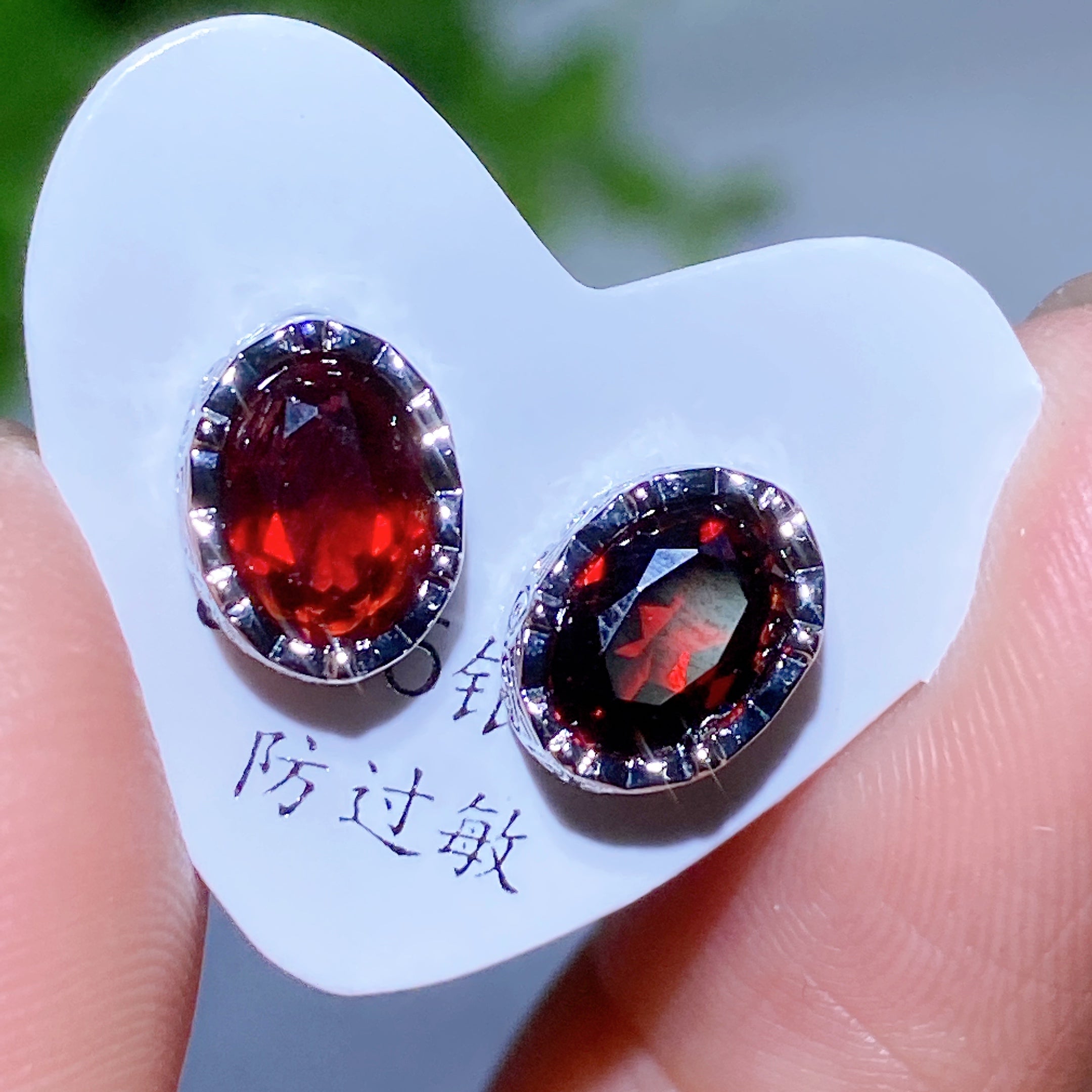 Adjustable Amethyst Crystal Ear Stud Earrings for Healing