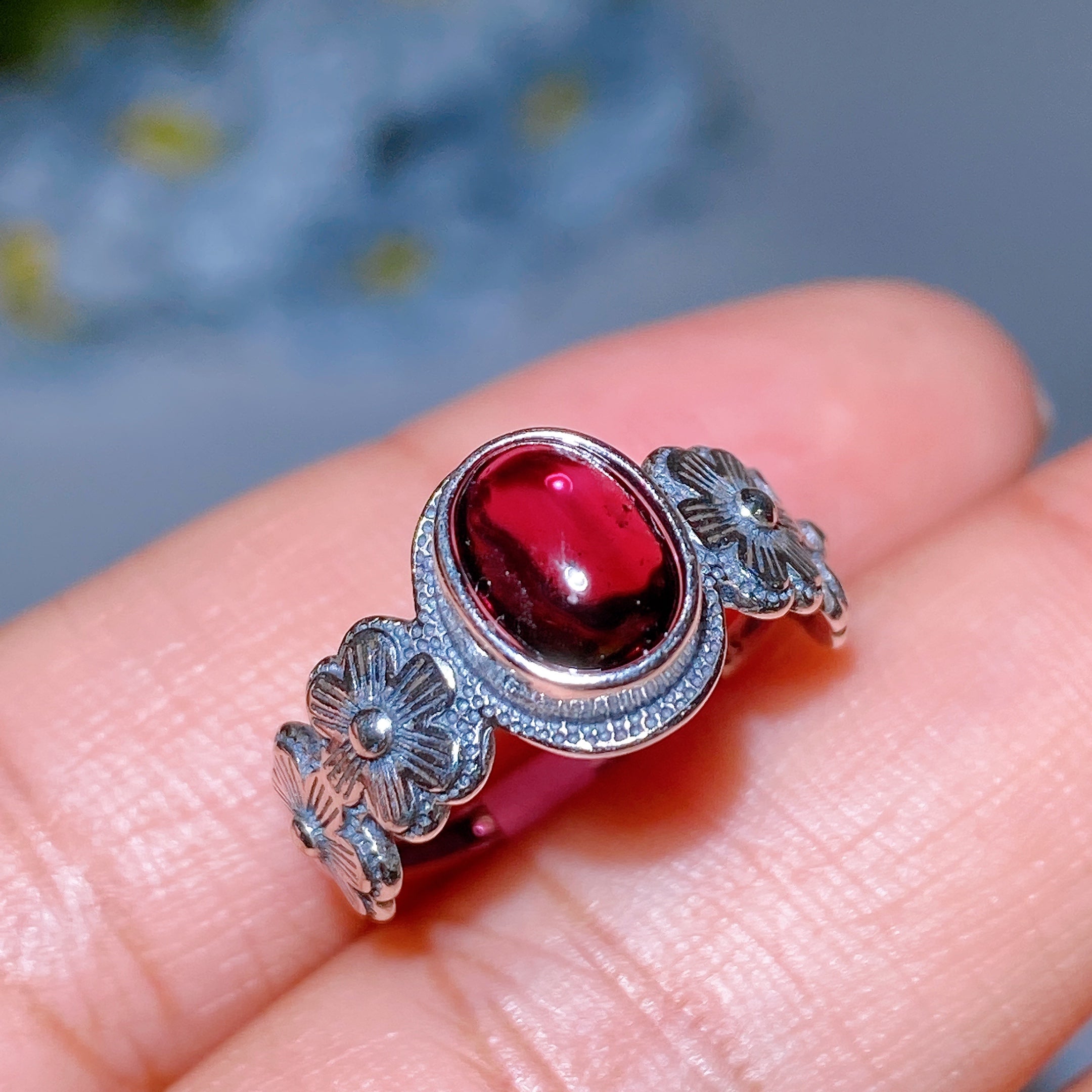 Adjustable Silver Garnet Ring Pendant for Crystal Healing