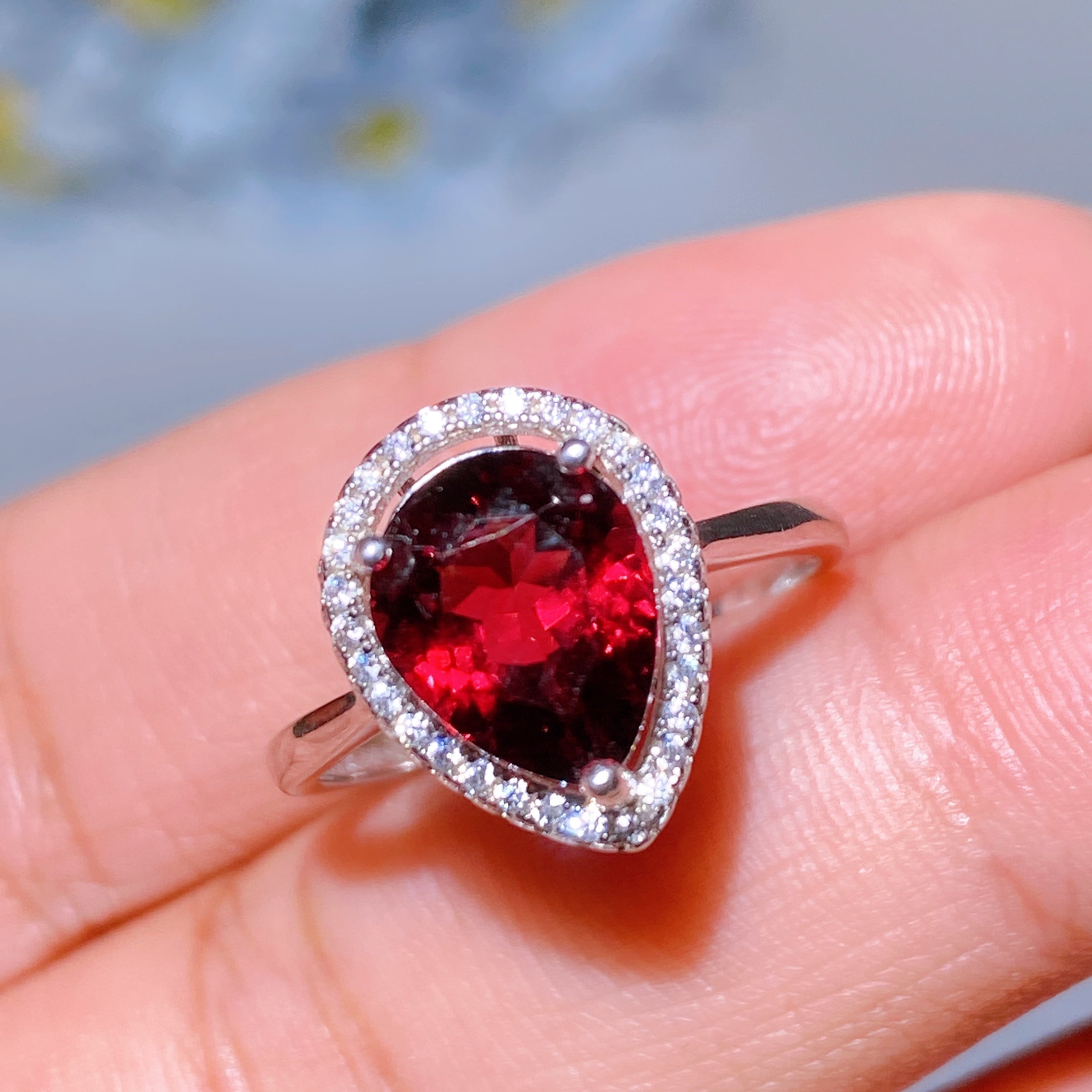 Adjustable Silver Garnet Ring Pendant for Crystal Healing