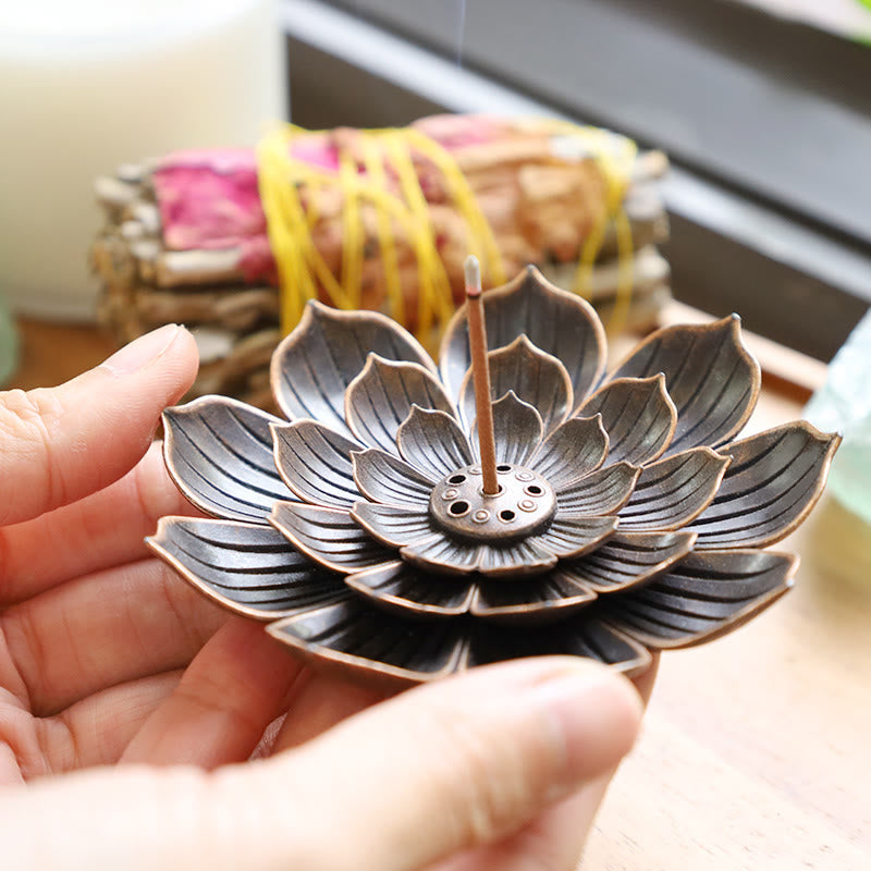 Creative Six-hole Lotus Incense Burner | Ceramic Alloy Design