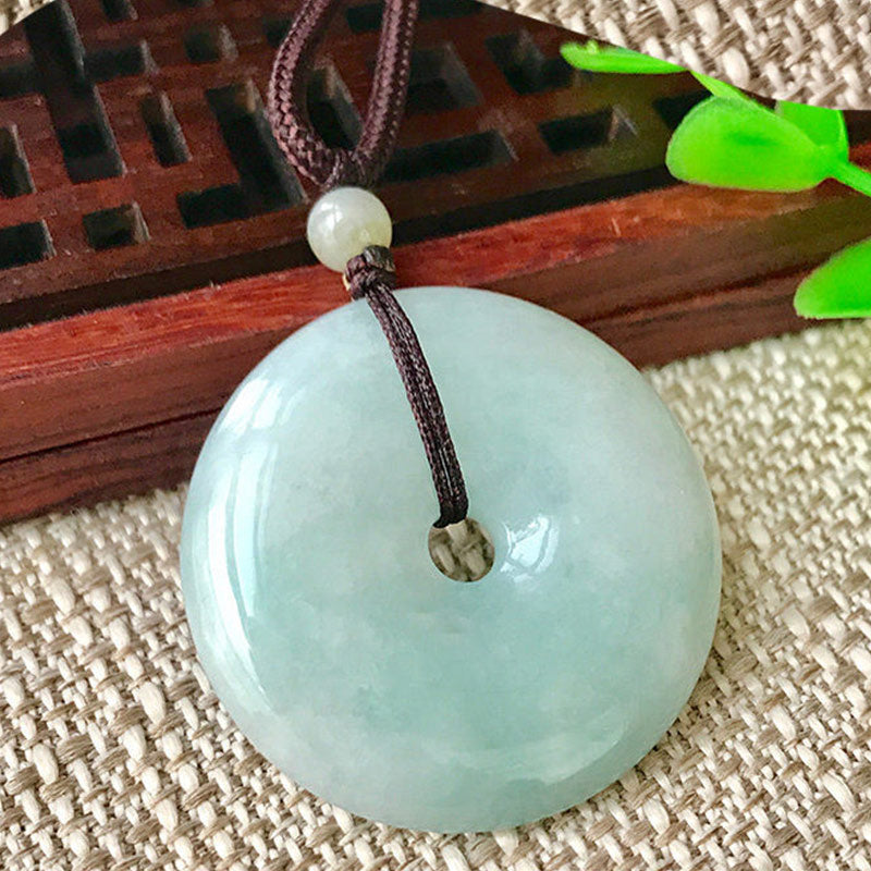 25mm Jade Pendant Necklace for Luck & Prosperity