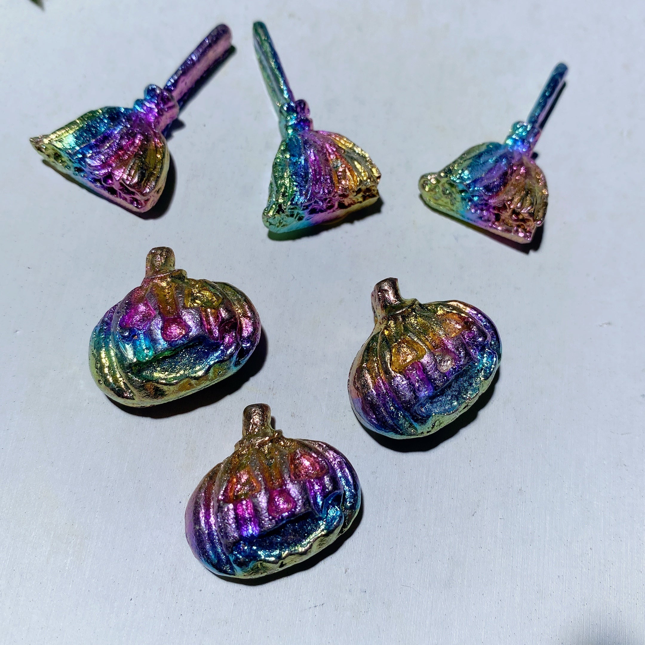 Bismuth 0.9-1.3in Rainbow Pumpkin & Broom Figurines