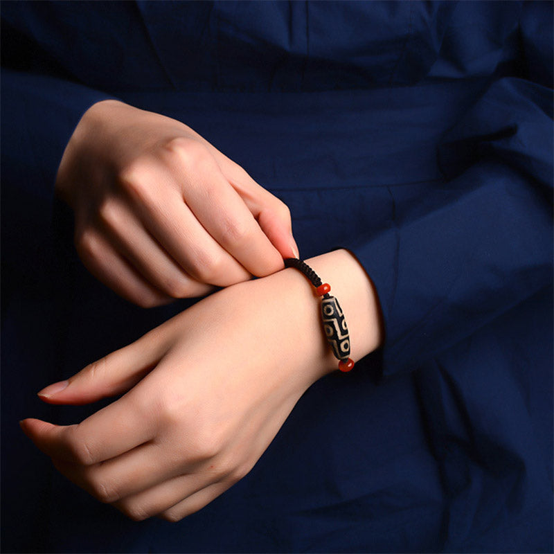 Unisex Nine-Eye Dzi Bead Agate Bracelet for Prosperity