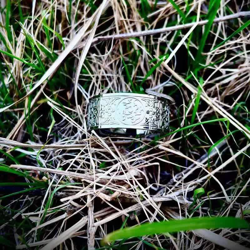 Carved Four Guardian Beasts Dragon Ring in Titanium Steel