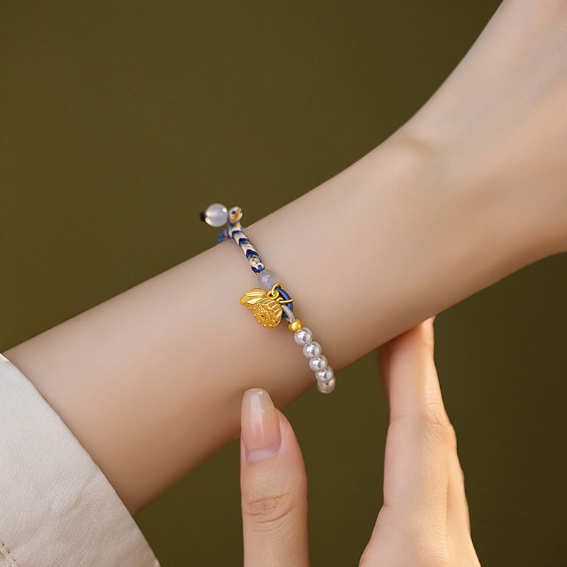 925 Sterling Silver Lotus Pearl Bracelet with Chalcedony | Prosperity