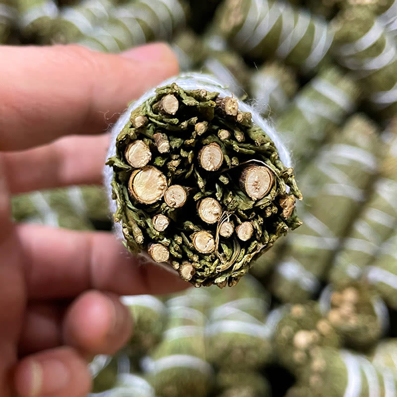 Cedar Smudge Stick for Home Cleansing and Meditation Rituals