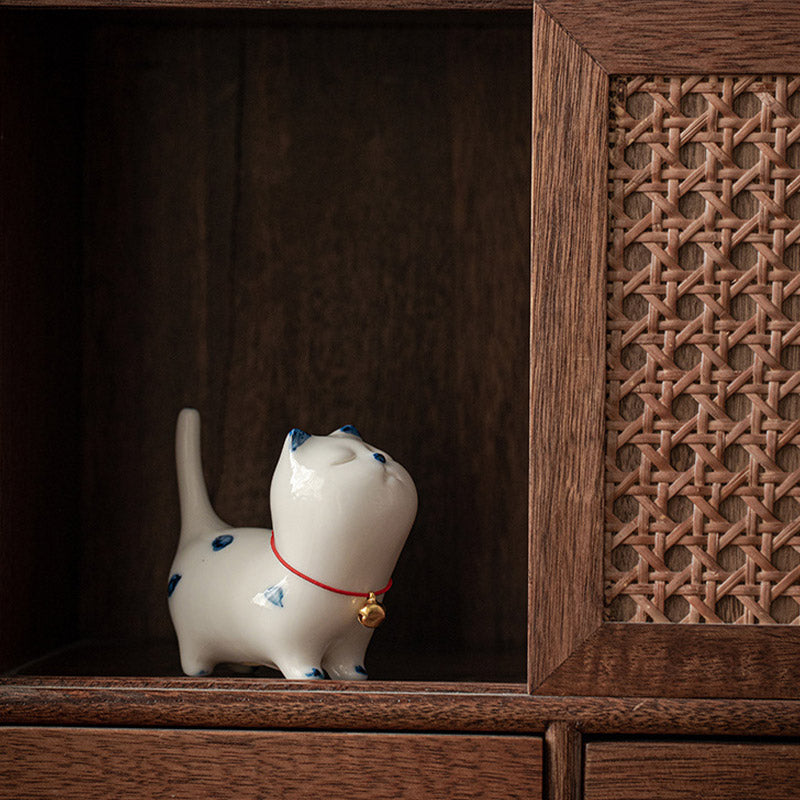 Ceramic Mini Lucky White Cat Tea Pet Figurine