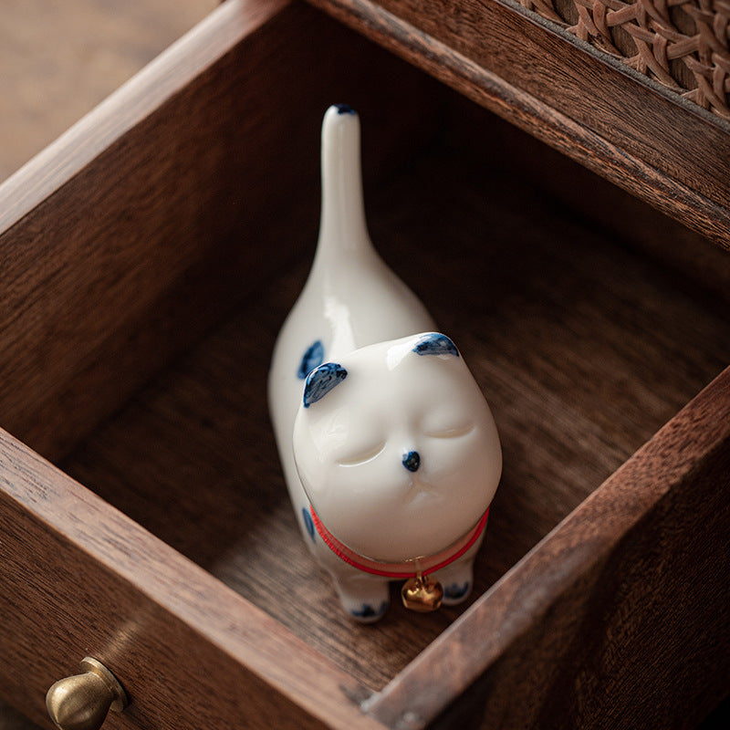 Ceramic Mini Lucky White Cat Tea Pet Figurine