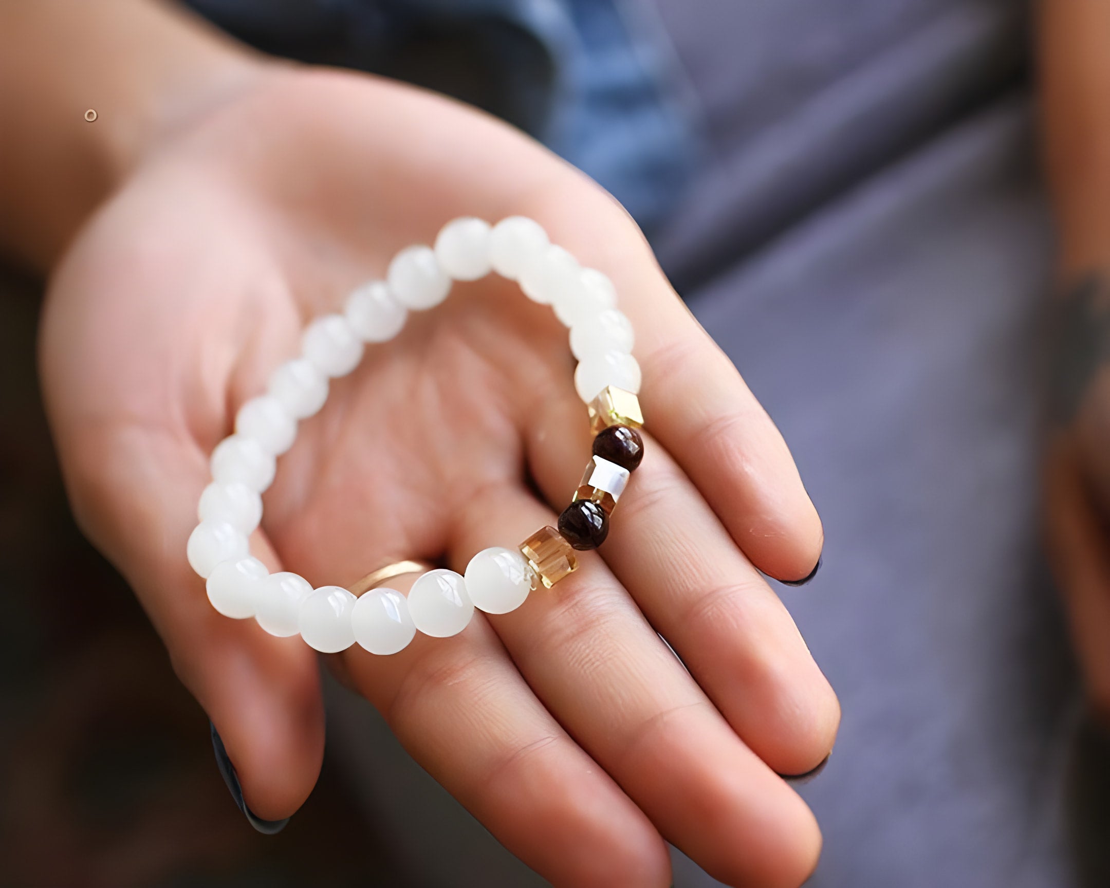 Chalcedony Stone Bracelet for Calm and Confidence