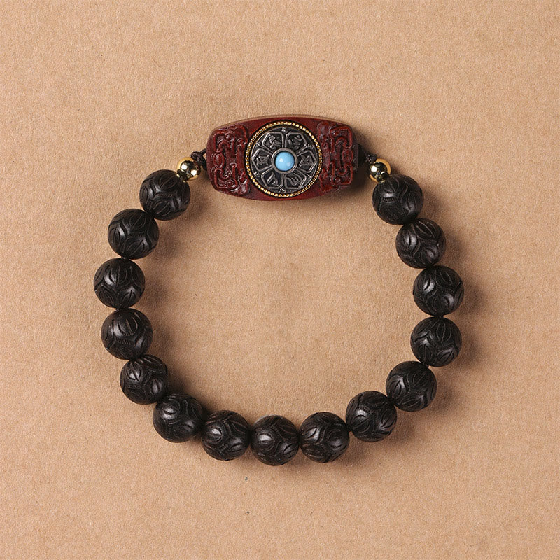 10mm Green Sandalwood Om Mani Padme Hum Bracelet