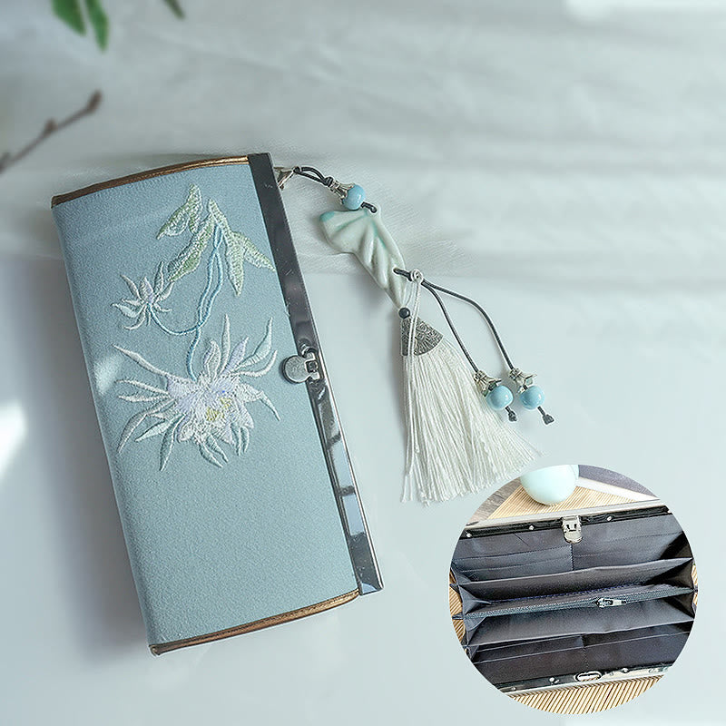 Double-sided Embroidered Floral Wallet 19cm | Spiritual Accessories