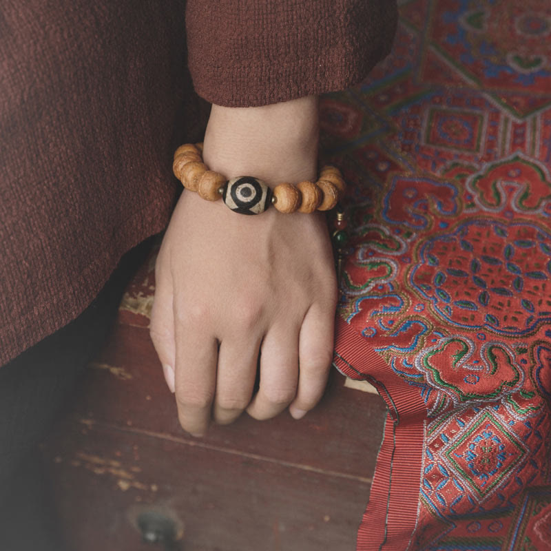 14mm Bodhi Seed Dzi Bead Wrist Mala Bracelet for Peace