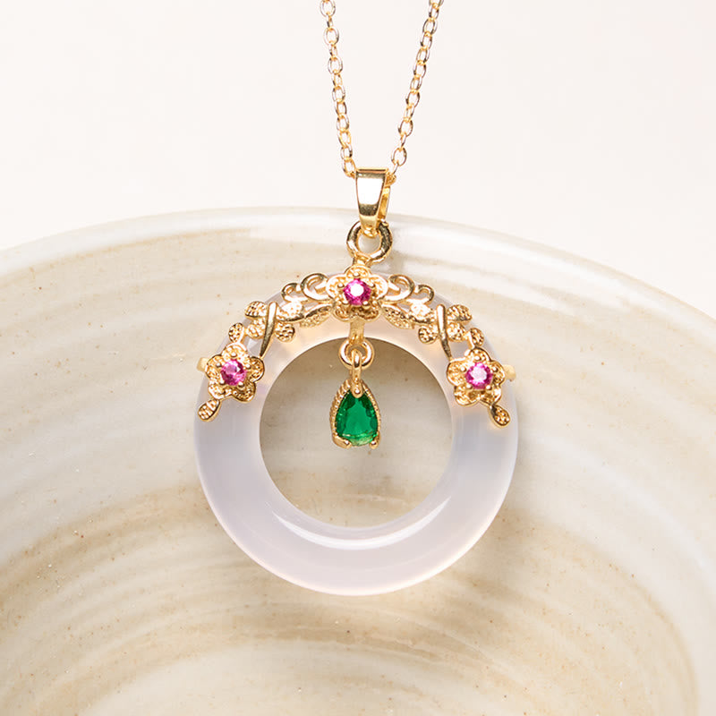 Green Chalcedony Peace Buckle Strength Necklace