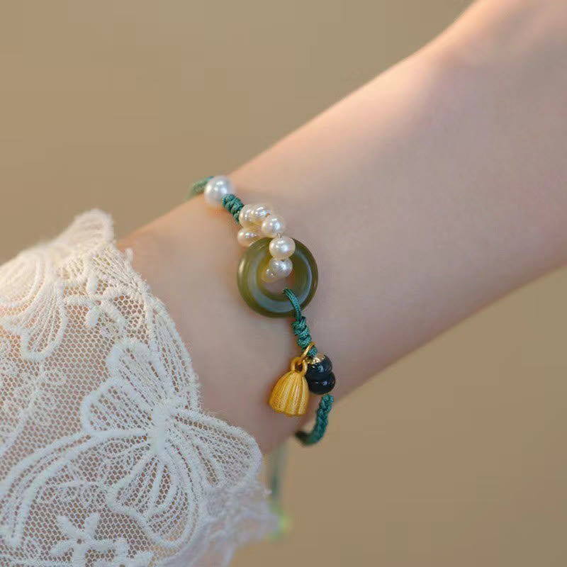 Hetian Jade Peace Buckle Serenity Bracelet for Luck