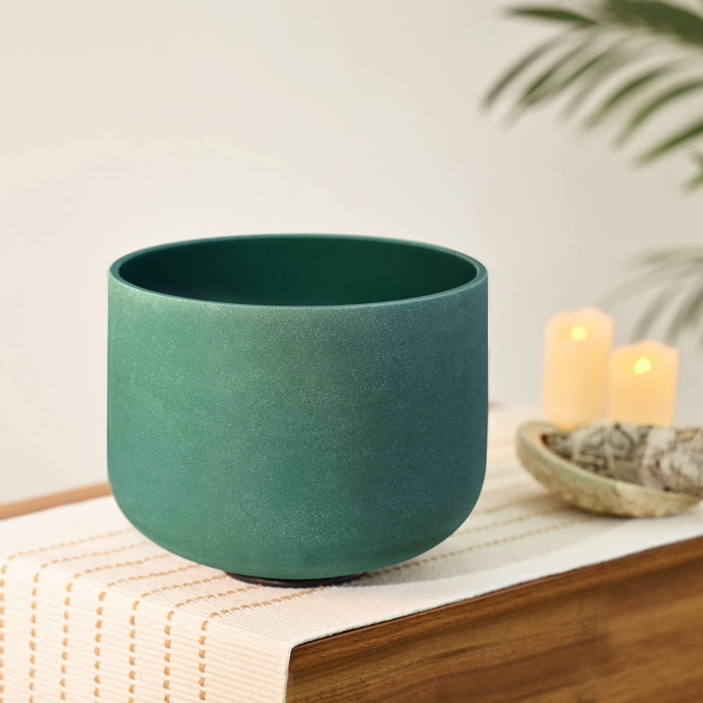 Matte green ceramic bowl in cylindrical shape for F Note Emerald Gemstone Fusion Crystal