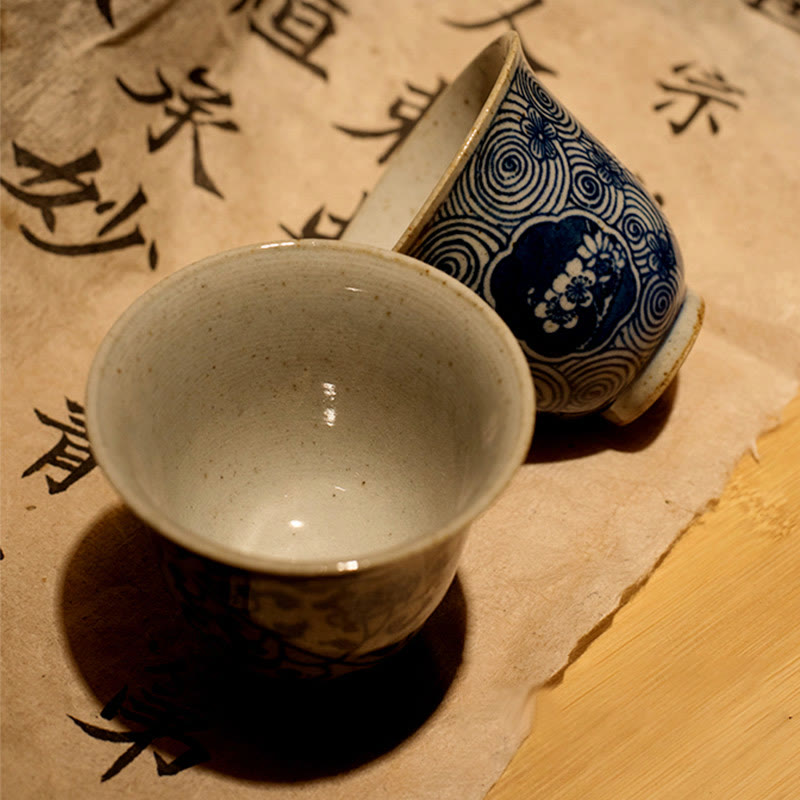 Hand Painted Blue and White Porcelain Lotus Ceramic Tea Cup 100ml