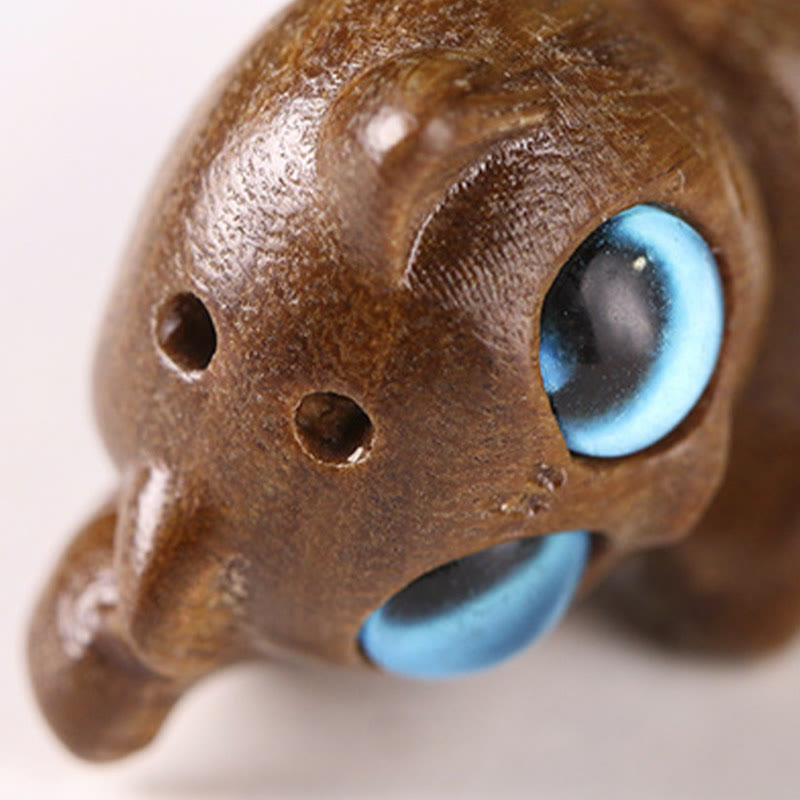 Green Sandalwood Dancing Cat Figurine 3.7cm Positive Energy