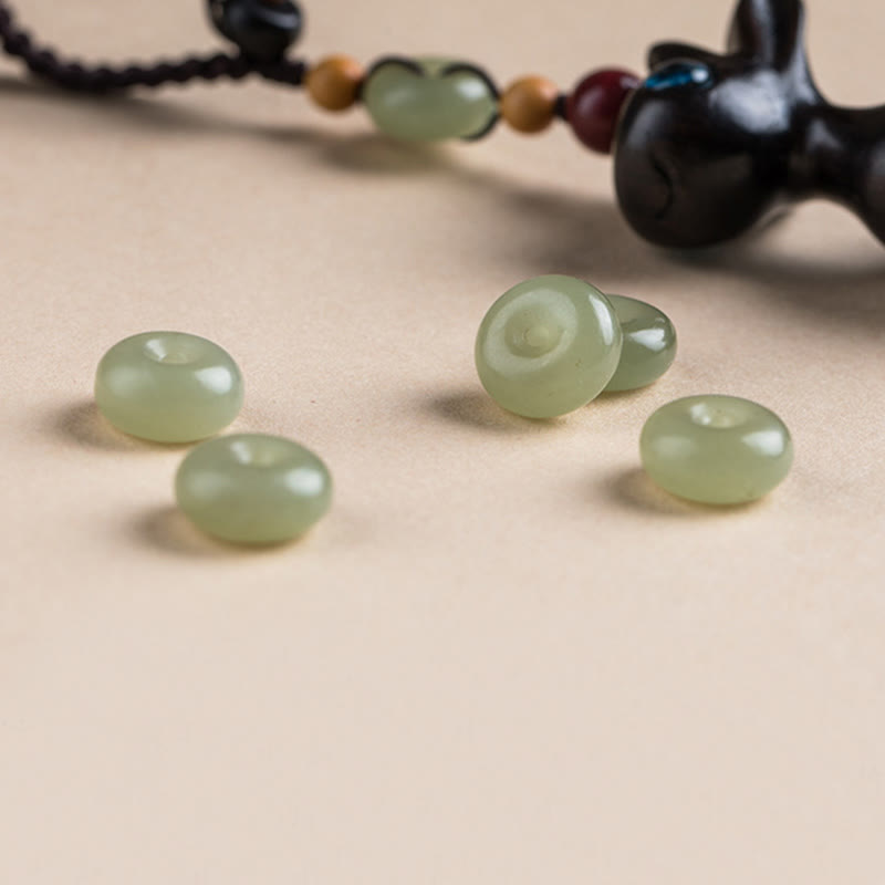 Green Sandalwood Ebony Wood Peace Buckle Key Chain