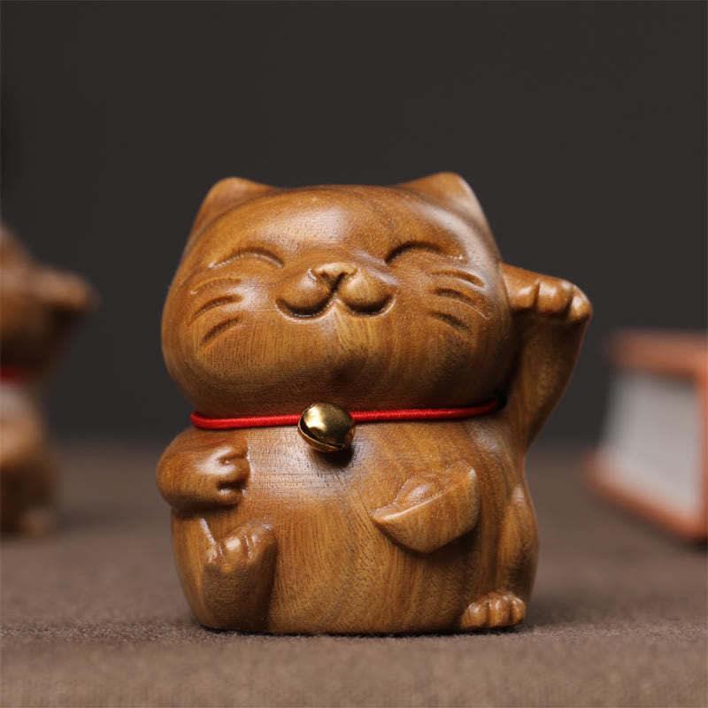 Green Sandalwood Lucky Cat Decoration 4.5cm Peace Charm