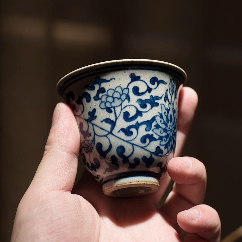 Hand Painted Blue and White Porcelain Lotus Ceramic Tea Cup 100ml